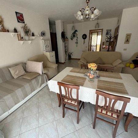 Apartament Bellissima Stanza Con Parcheggio Gratuito Cinquale Zewnętrze zdjęcie